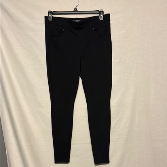 Vince Camuto Black Leggings - Picture 1 of 5